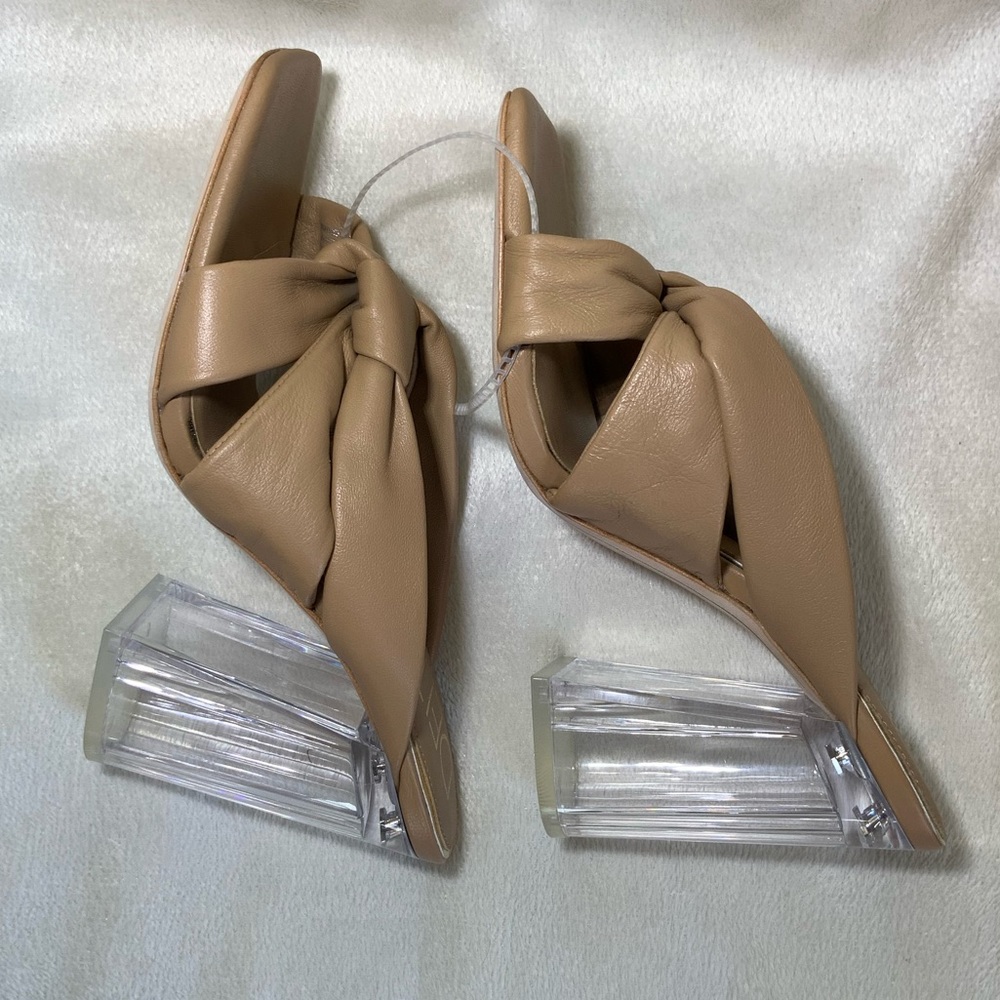 NEW Deltan “Kira” Puffy Tan Leather Square Toe Sandals Acrylic Clear Heels NWOT - Picture 6 of 10